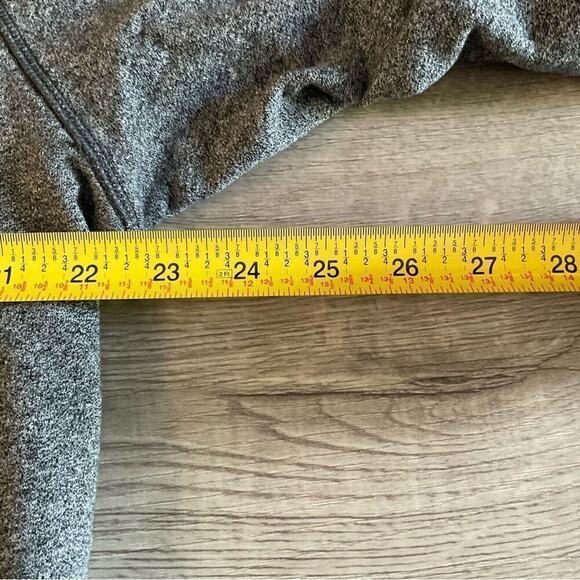 Lululemon Find Your Centre Wrap Heather Speckled In Gray & Black Hoodie Size 10 - Picture 8 of 9